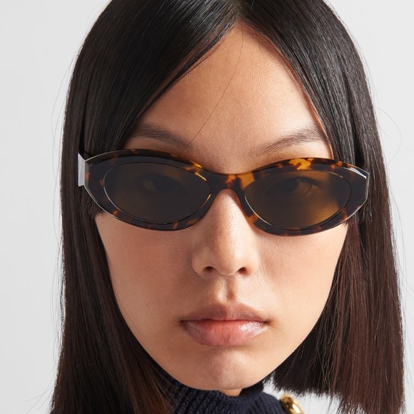 NEW PRADA OVAL SUNGLASSES SPR 26Z 14L09Z HAVANA GREEN PR 26ZS EYEWEAR PR26ZS - Picture 1 of 5